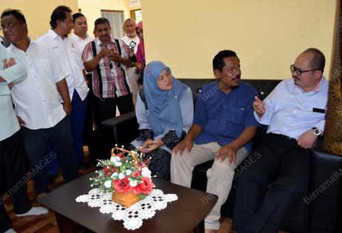 MK09_04102019_SHAMSUL_RUMAH