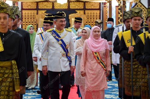 TUN MOHD ALI RUSTAM