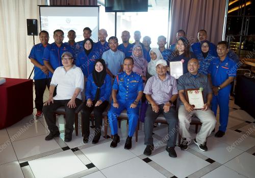 LT KOL (PA) KAMARULSYAH MUSLIM