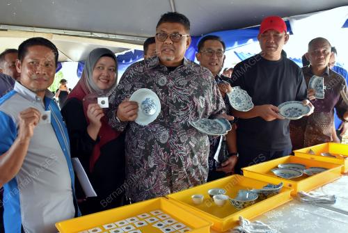 DATUK SERI AB RAUF YUSOH