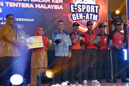 ADLY ZAHARI