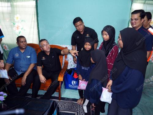 ADLY ZAHARI