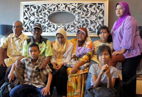 DATUK SERI MOHD ALI RUSTAM