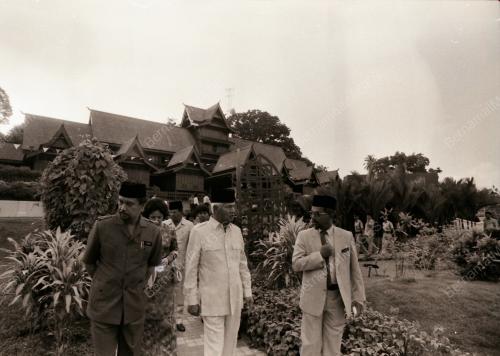 YANG DI-PERTUAN AGONG