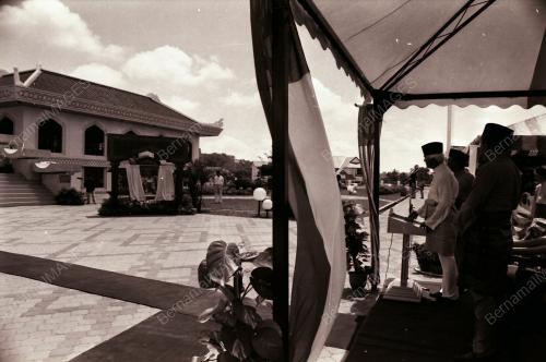 YANG DI-PERTUAN AGONG