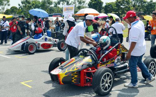 MK09_14102012_RACE_KPT