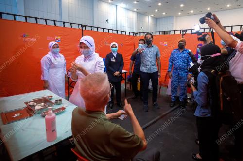KHAIRY JAMALUDDIN
