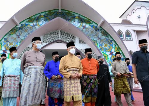 AL-SULTAN ABDULLAH RIÃ•AYATUDDIN AL-MUSTAFA BILLAH SHAH