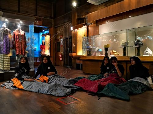 BERMALAM DI MUZIUM