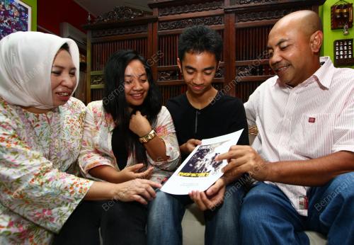WAN MUHAMMAD AZZIM WAN MUHAMMAD ZULKIFLI
