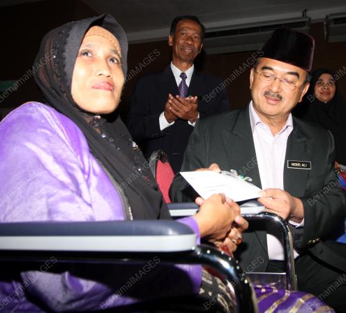 MOHD ALI RUSTAM