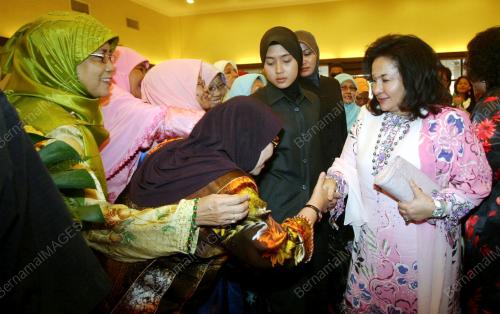 ROSMAH MANSOR
