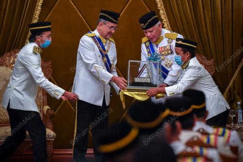 TUN MOHD ALI MOHD RUSTAM