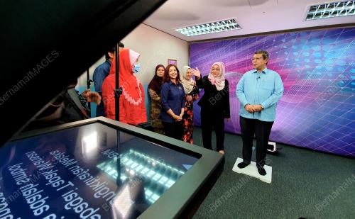DATUK SAIFUDDIN ABDULLAH