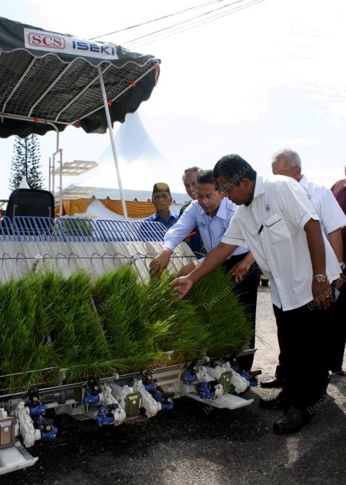 MK10_12012011_LPP_TERBUKA