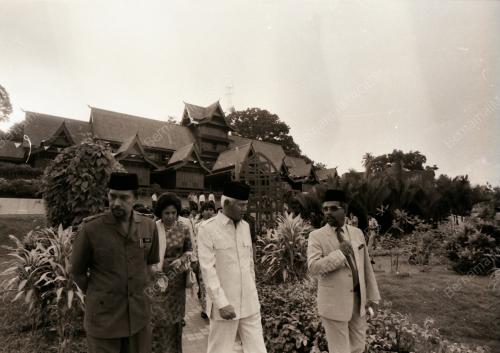 YANG DI-PERTUAN AGONG