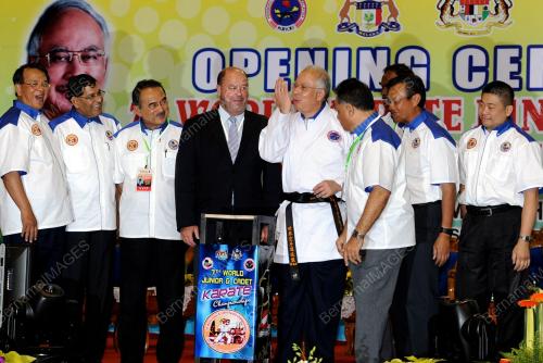 MOHD NAJIB TUN RAZAK