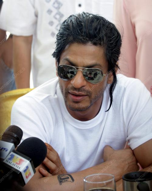 MK10_15022011_SHAHRUKH_KHAN