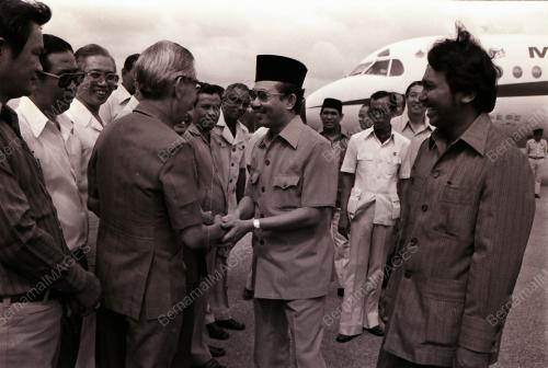 TENGKU TAN SRI RAZALEIGH HAMZAH