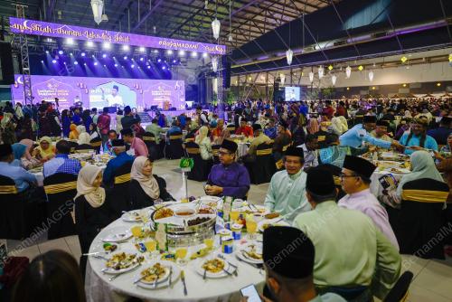 DATUK SERI ANWAR IBRAHIM