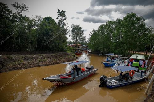 ECO CRUISE SUNGAI LINGGI