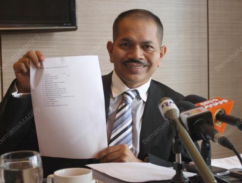 NUR AZMI AHMAD