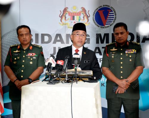 ADLY ZAHARI