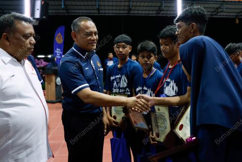 DATUK ROSPIAGOS TAHA
