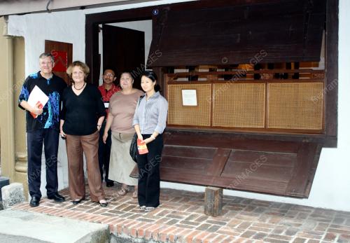 MK12_01032011_KENANGAN