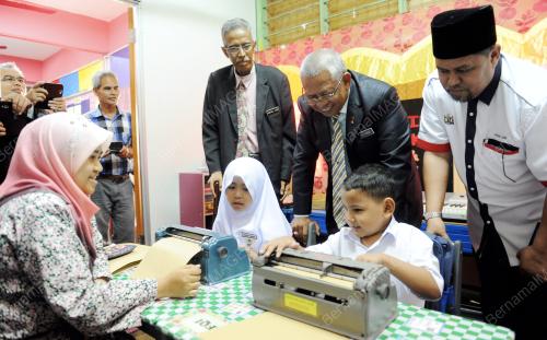 MK12_04012016_EXCO_LAWAT
