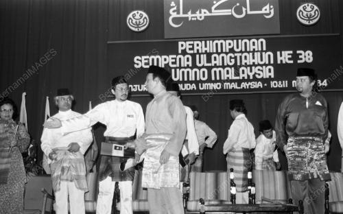 MK12_09072015_PERAYAAN_UMNO