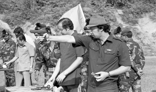 MK12_12012015_PERSIDANGAN_MENTERI