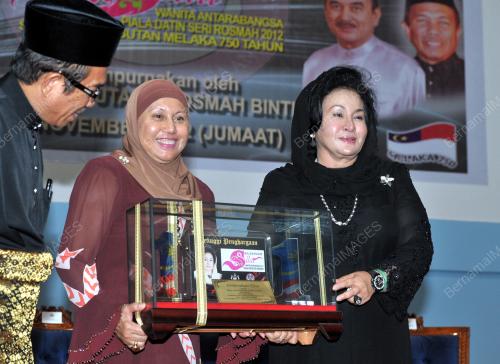 MK12_16112012_SILAT