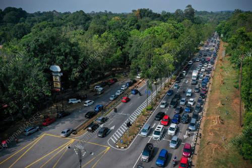 TRAFIK AYER KEROH