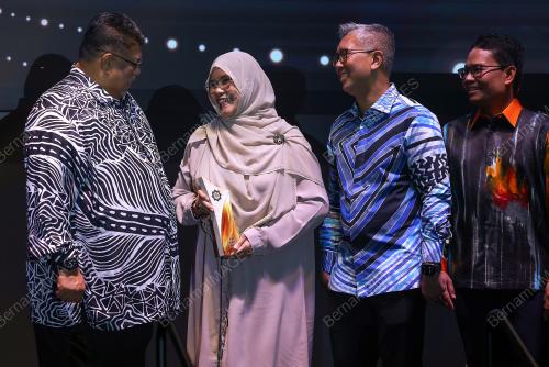 DATUK SERI ZAFRUL TENGKU ABDUL AZIZ