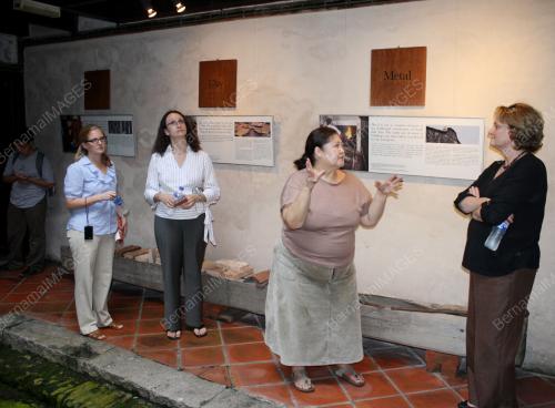 MK13_01032011_TERANG_RUMAH
