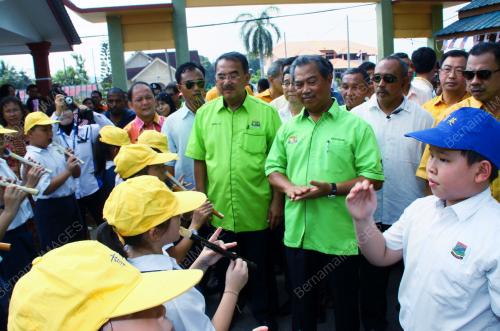 TAN SRI MUHYIDDIN YASSIN