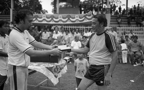 MK14_12012015_BOLA_MENTERI
