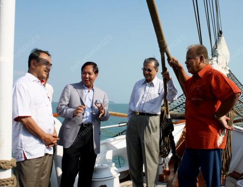MK14_19012011_LAWAT_KAPAL