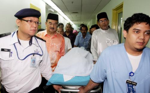 MK14_20012011_JENAZAH