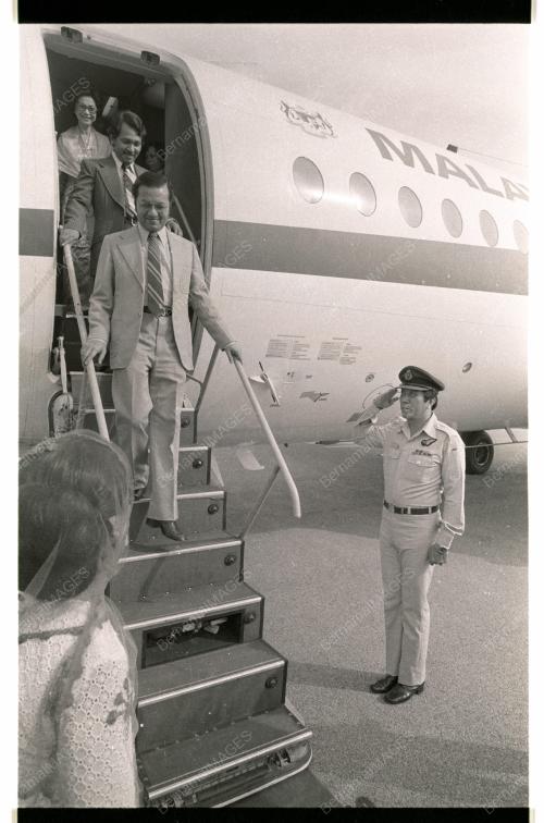 MAHATHIR