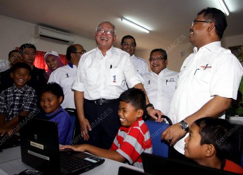 DATUK SERI NAJIB TUN RAZAK