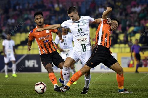 MK15_24082019_BOLA_SEPAK_BN201908077425