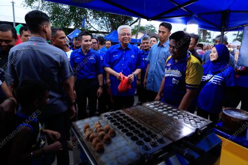 DATUK SERI ISMAIL SABRI YAAKOB