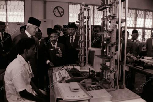 YANG DI-PERTUAN AGONG