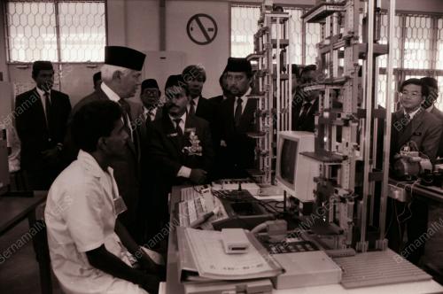 YANG DI-PERTUAN AGONG