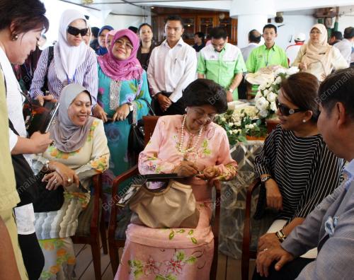 MK17_19012011_LAWAT_KAPAL