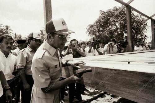DATUK SERI DR MAHATHIR MOHAMAD