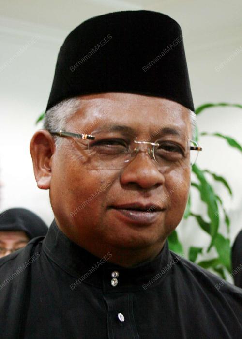 Datuk Mohd Yunos Husin