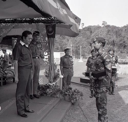 DATUK SERI DR. MAHATHIR MOHAMAD